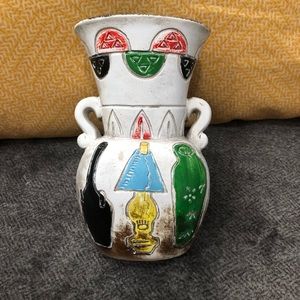 Clay like pottery like Vase